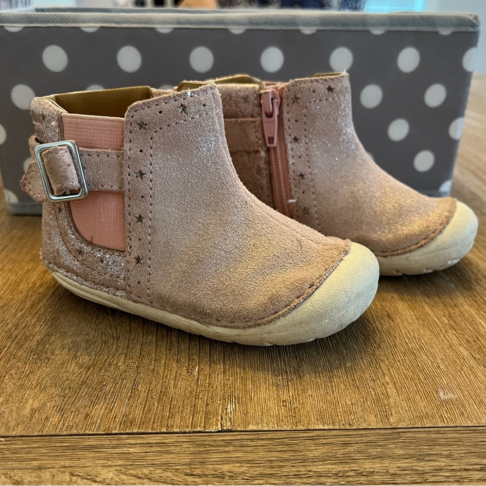 Stride Rite Agnes 2.0 boot 5.5